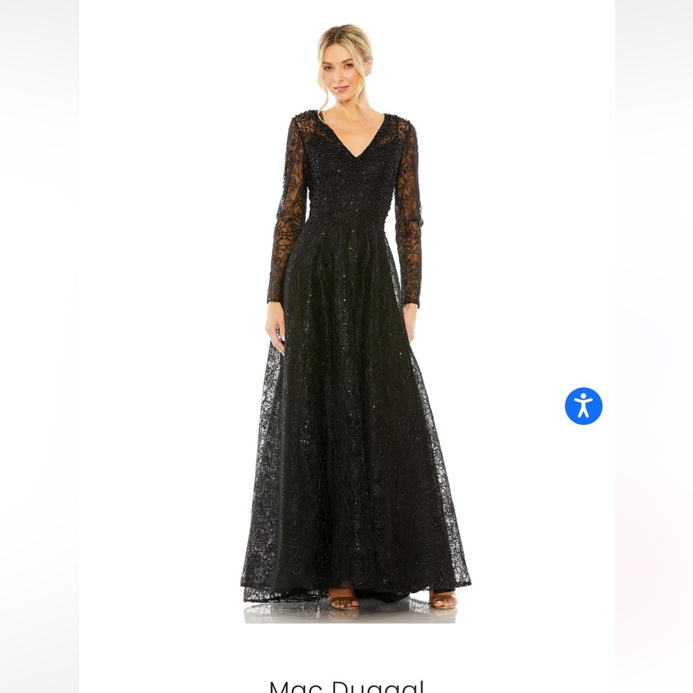 NWT Mac Duggal  BLACK  EMBELLISHED LONG SLEEVE V NECK GOWN style # 20367